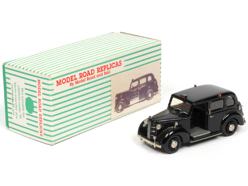 Lot 185 - MODEL ROAD REPLICAS (GB) (1)