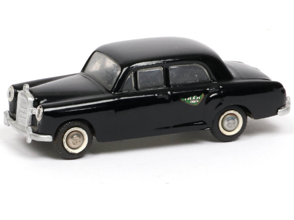 Lot 151 - TEKNO (DANEMARK) (1)