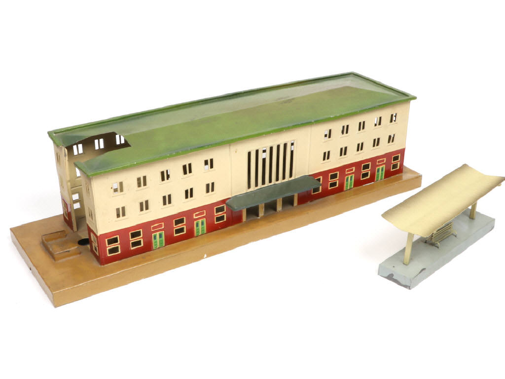 Lot 25 - MÄRKLIN 'HO' (ALLEMAGNE) (2)