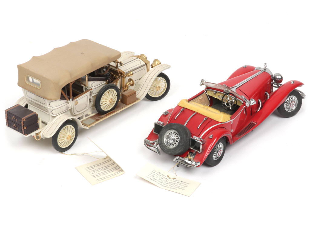 Lot 87 - FRANKLIN MINT (USA) (2)
