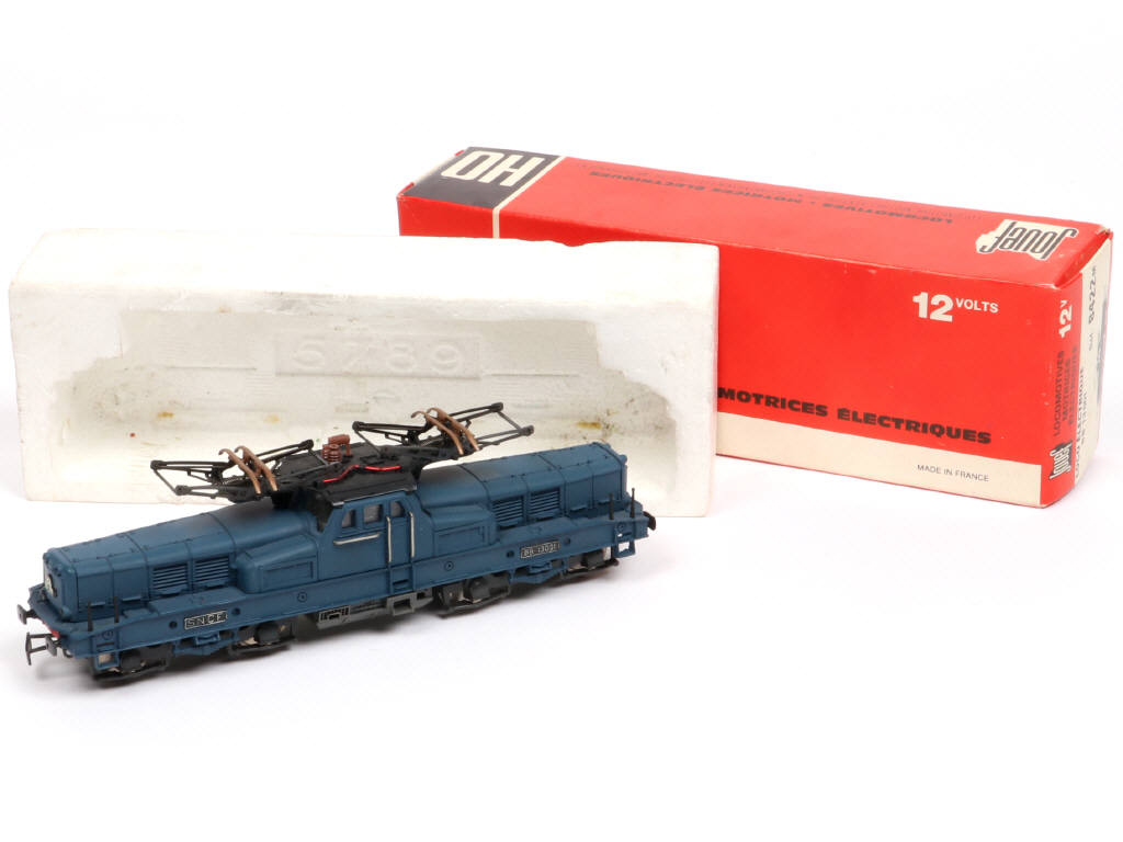 Lot 61 - JOUEF 'HO' (FRANCE) (1)