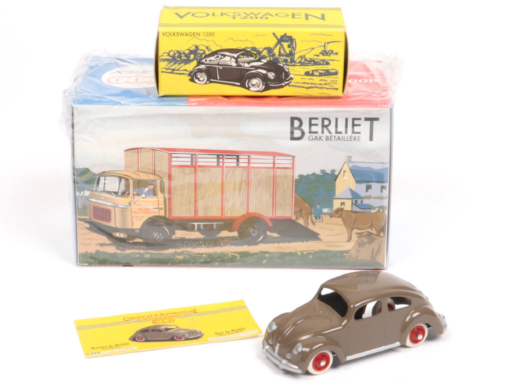 Lot 194 - C.I.J./NOREV (FRANCE) (2)