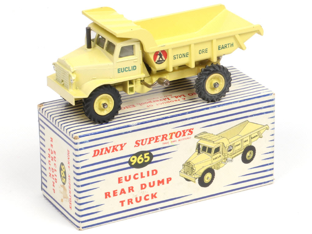 Lot 291 - DINKY TOYS (GB) (1)