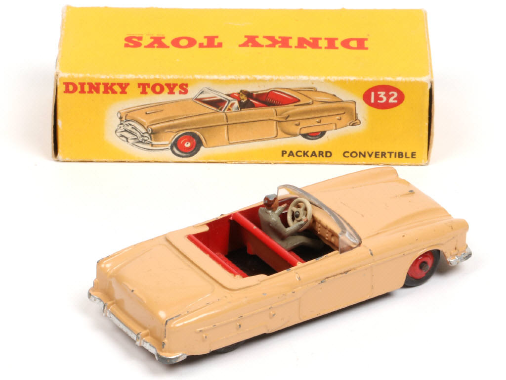 Lot 278 - DINKY TOYS (GB) (1)