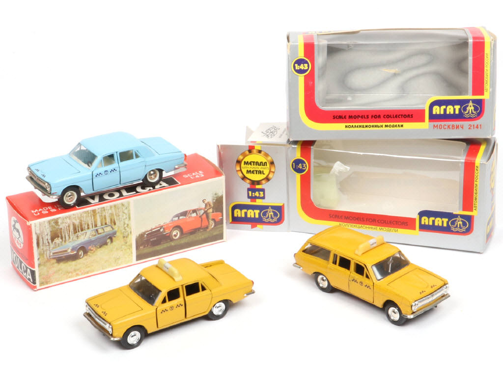 Lot 115 - DIVERS (URSS) (3)