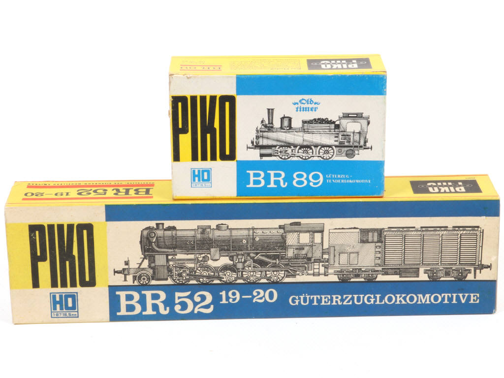 Lot 40 - PIKO 'HO' (RDA) (2)