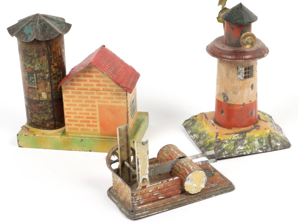 Lot 91 - DIVERS (3)