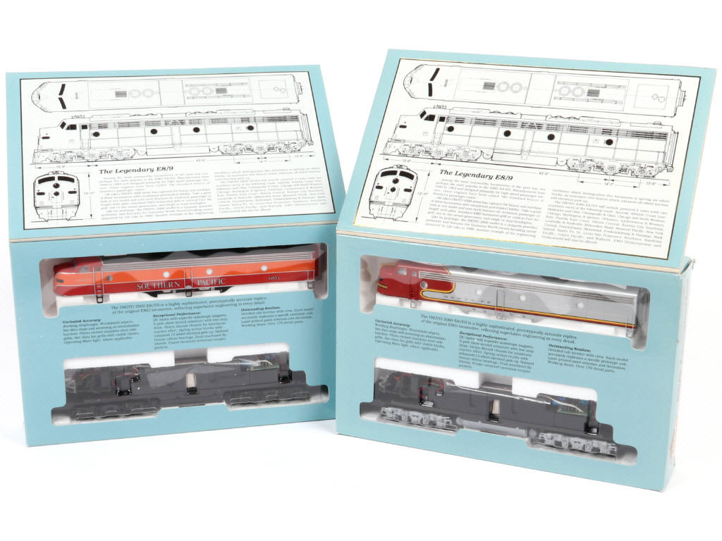 Lot 43 - PROTO 2000 SERIES 'HO' (2)