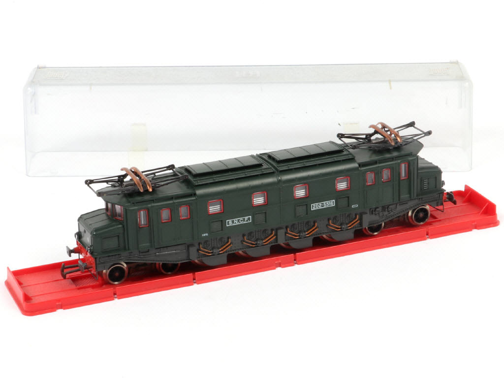 Lot 31 - JOUEF 'HO' (FRANCE) (1)