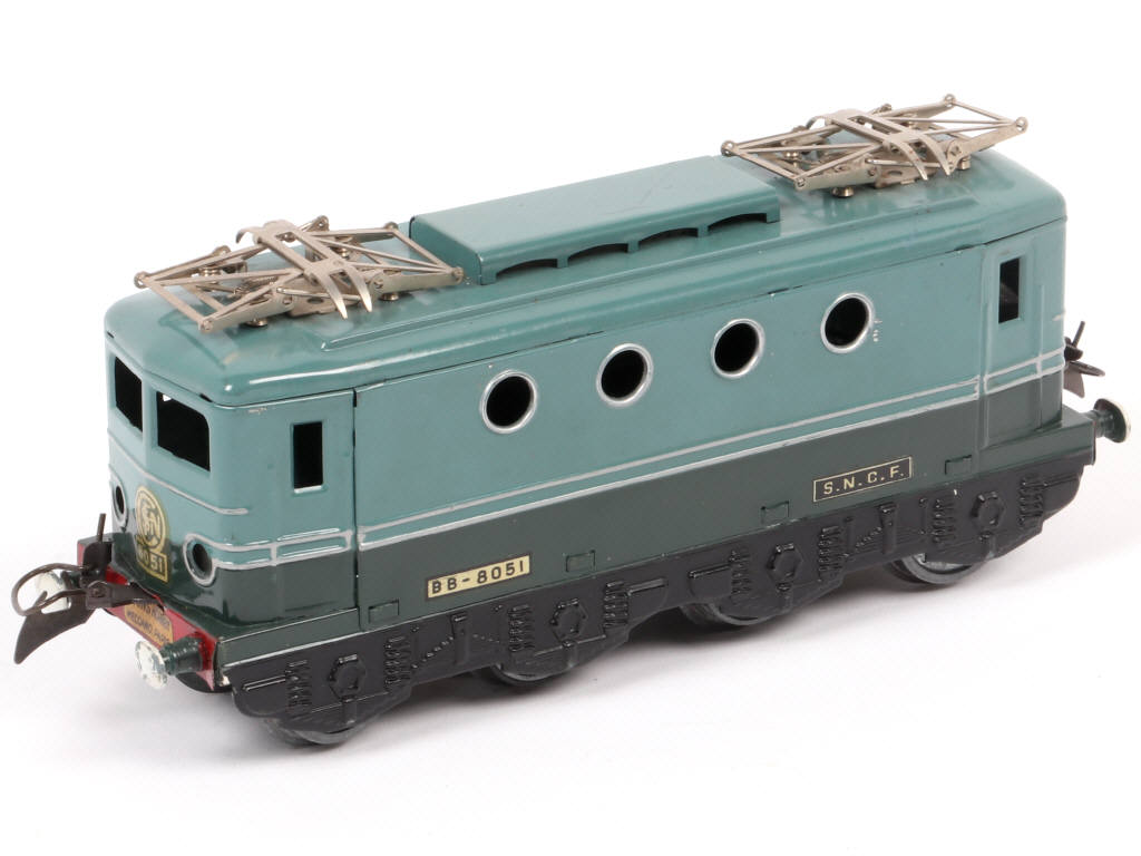 Lot 43 - HORNBY 'O' (FRANCE) (1)