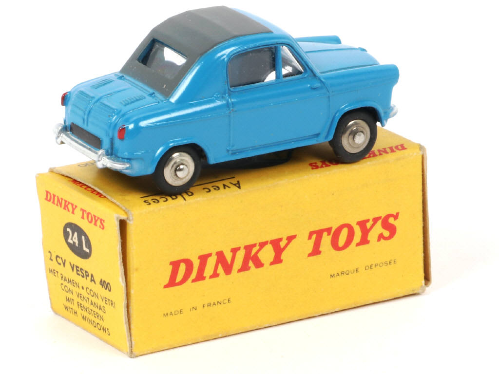 Lot 195 - DINKY TOYS (FRANCE) (1)