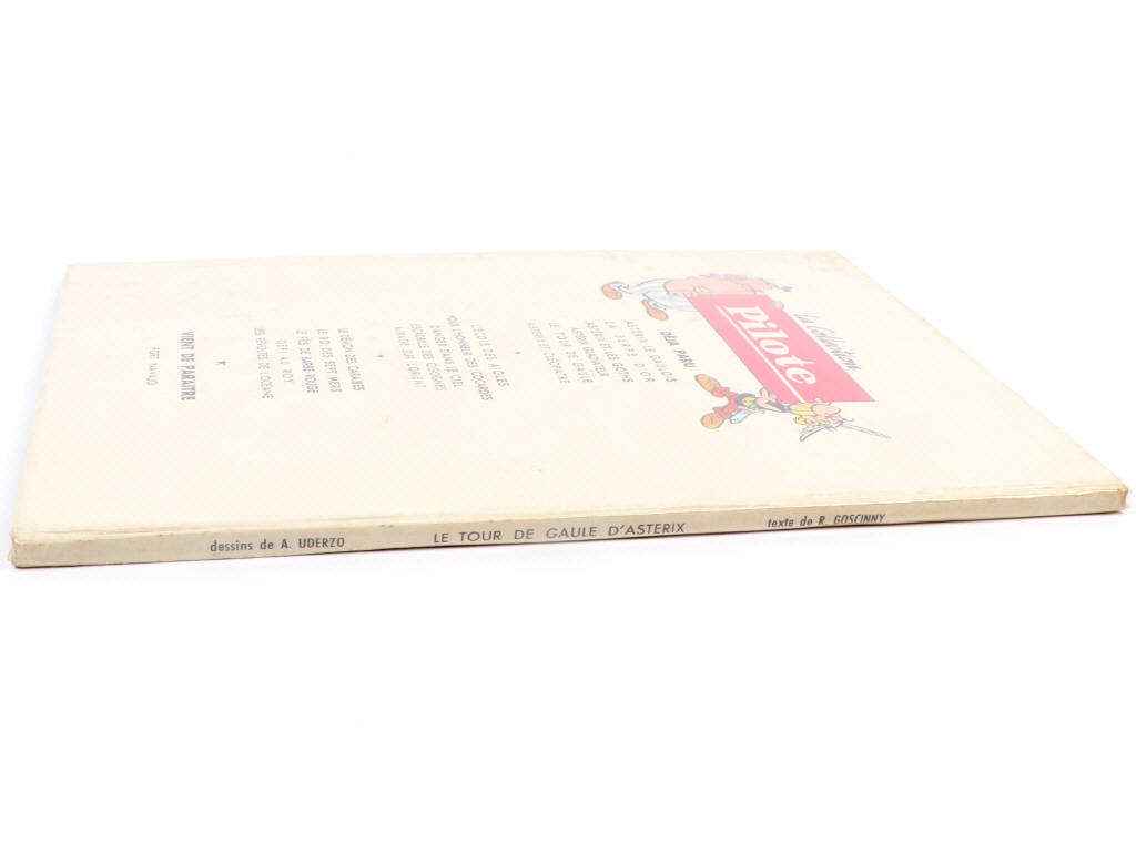 Lot 148 - EDITIONS DARGAUD (FRANCE) (1)