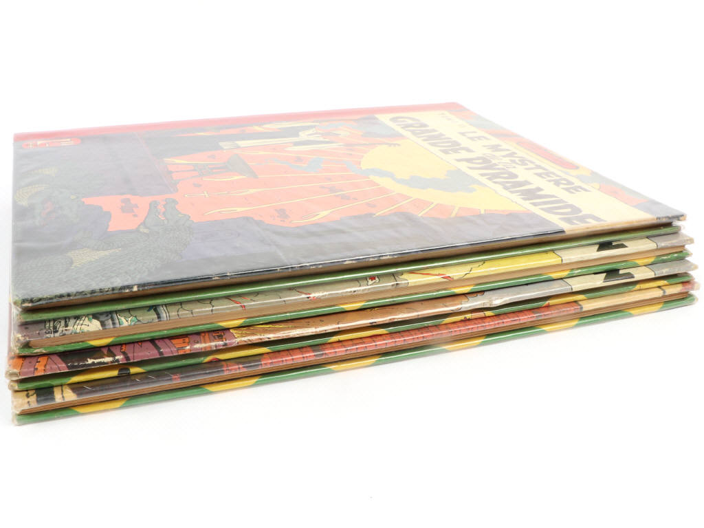 Lot 137 - EDITIONS DARGAUD (BELGIQUE) (4)