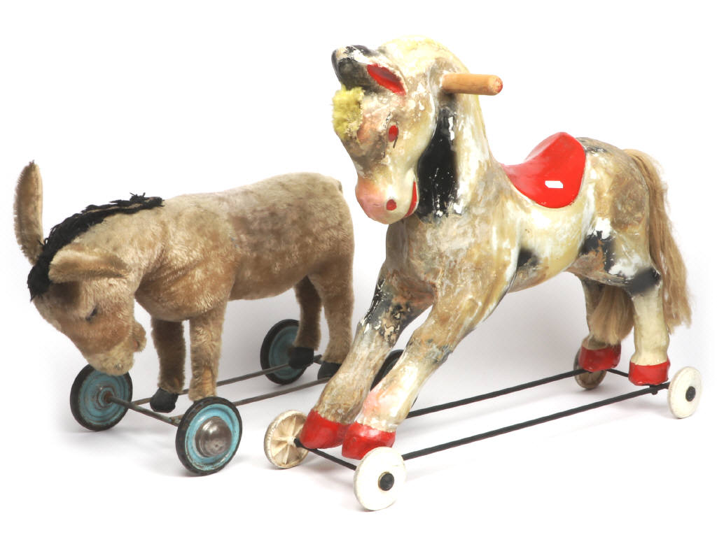 Lot 10 - DIVERS (2)