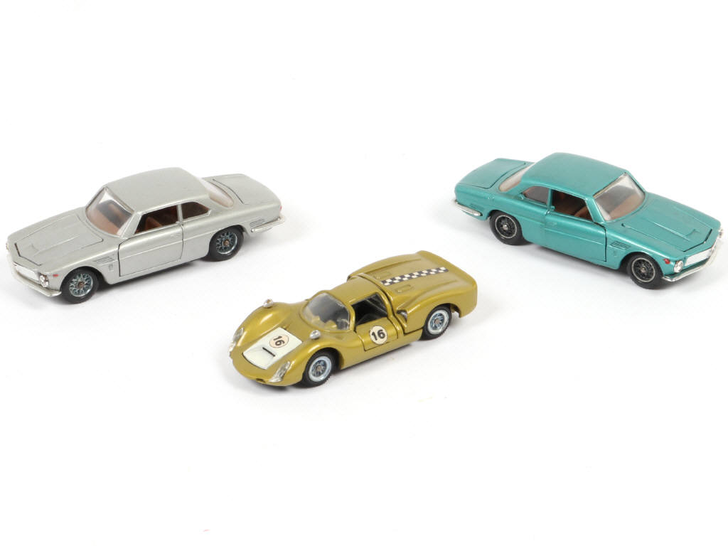 Lot 141 - DIVERS (ITALIE) (3)