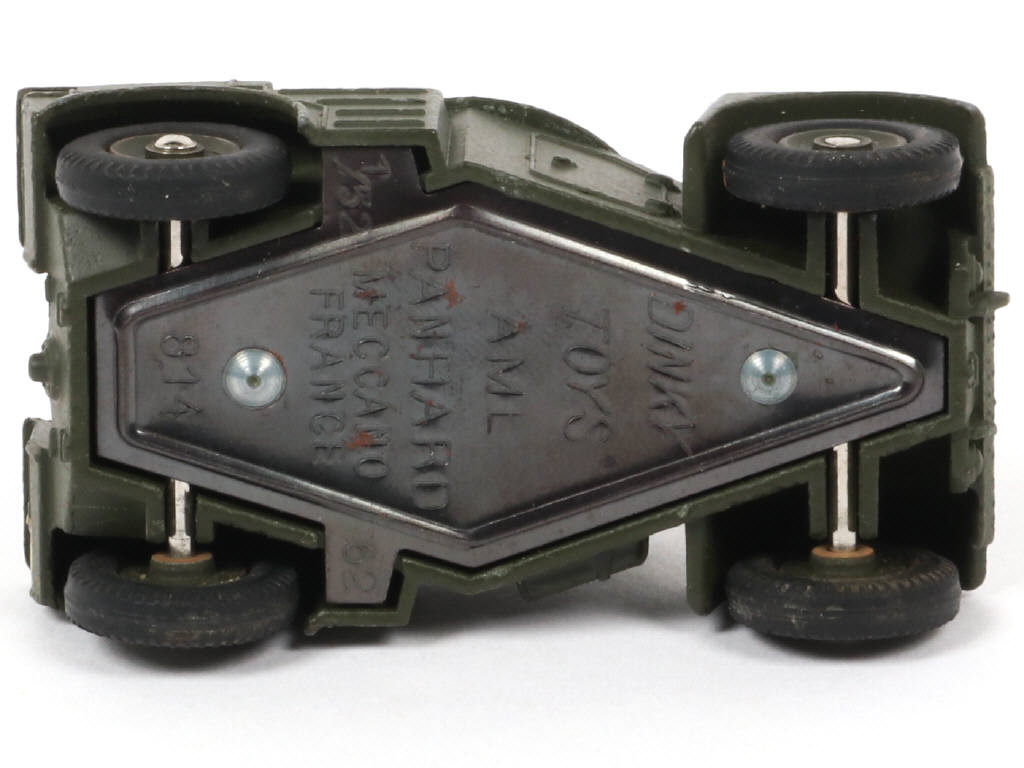 Lot 247 - DINKY TOYS (FRANCE) (1)