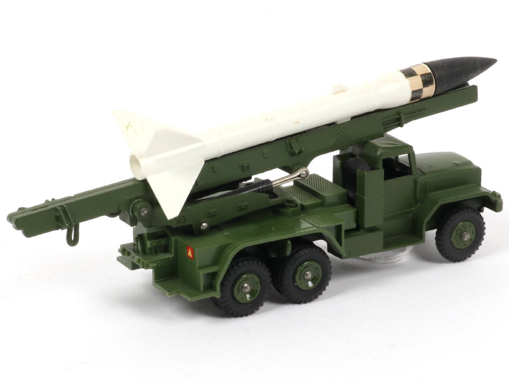 Lot 146 - DINKY TOYS (GB) (1)