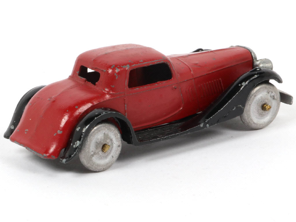 Lot 190 - DINKY TOYS (FRANCE) (1)