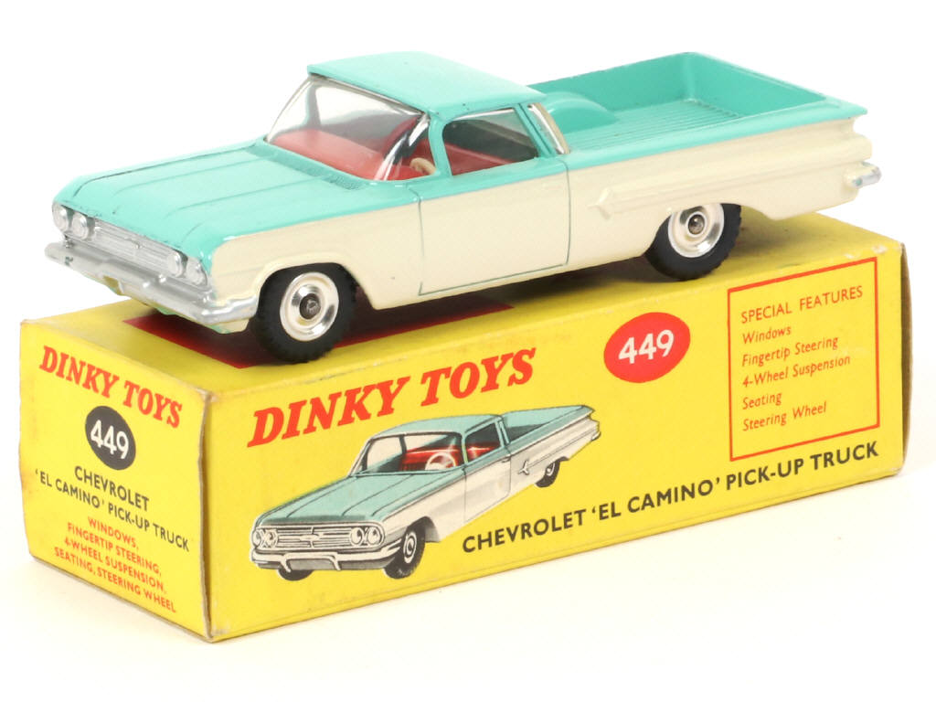 Lot 141 - DINKY TOYS (GB) (1)