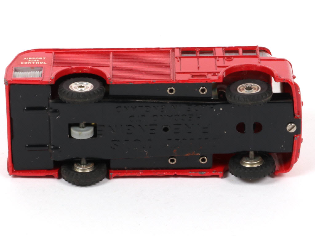 Lot 132 - DINKY TOYS (GB) (1)