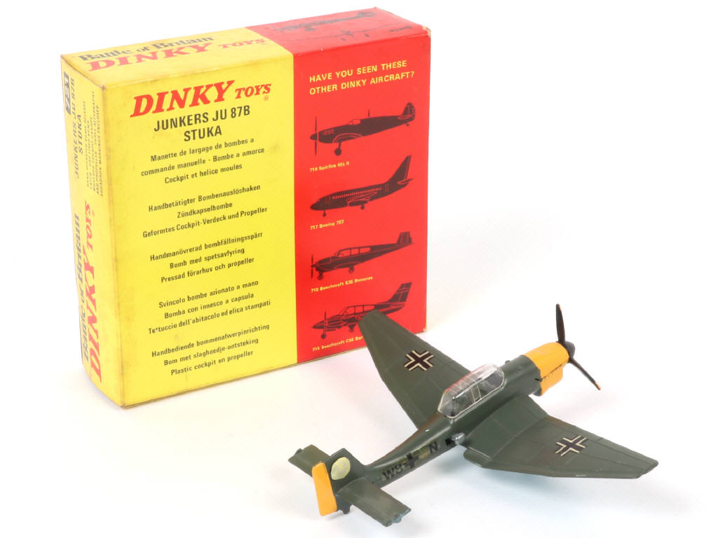 Lot 149 - DINKY TOYS (GB) (1)