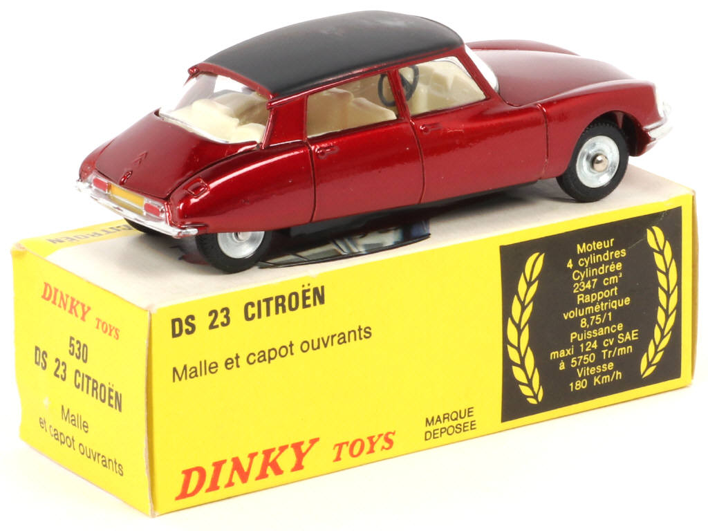 Lot 180 - DINKY TOYS (FRANCE) (1)
