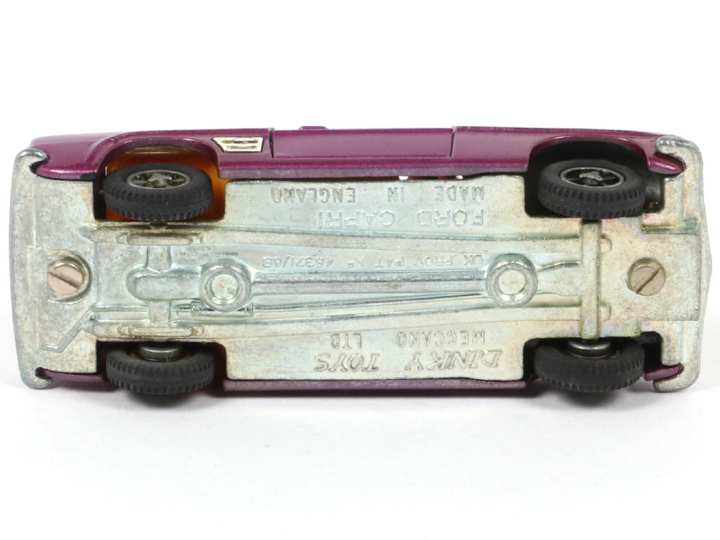 Lot 66 - DINKY TOYS (GB) (1)