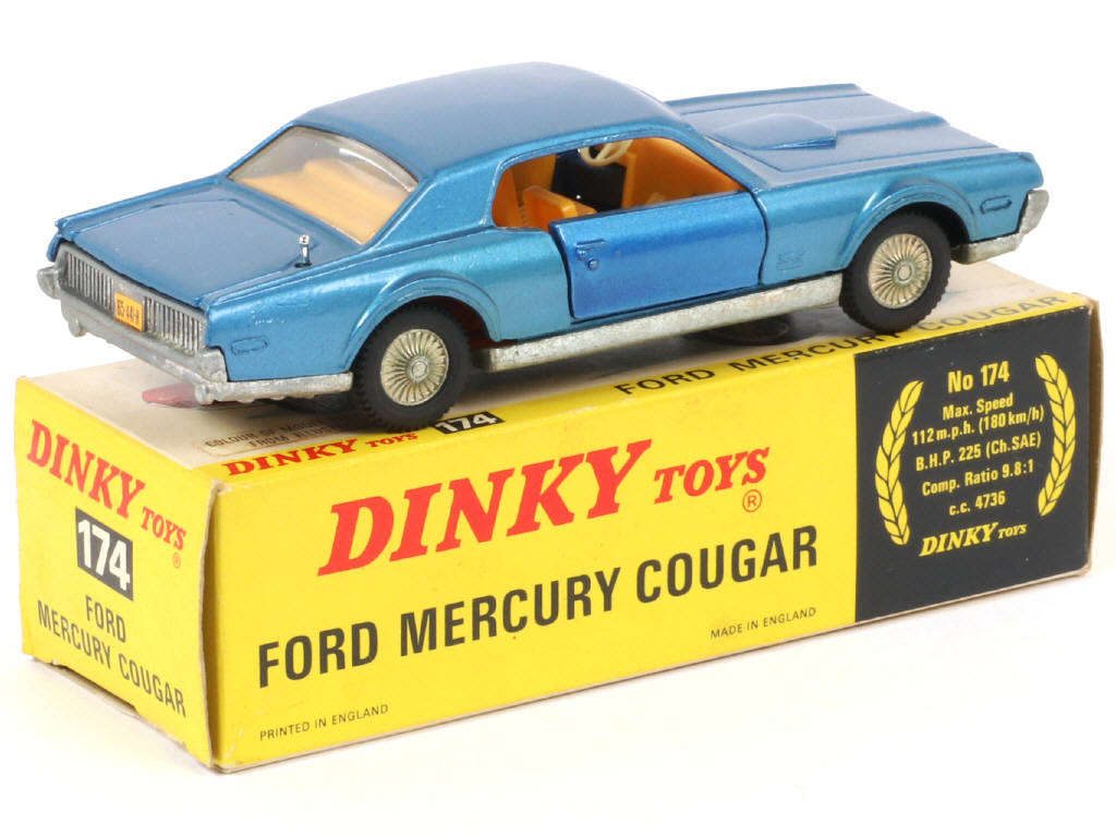 Lot 67 - DINKY TOYS (GB) (1)