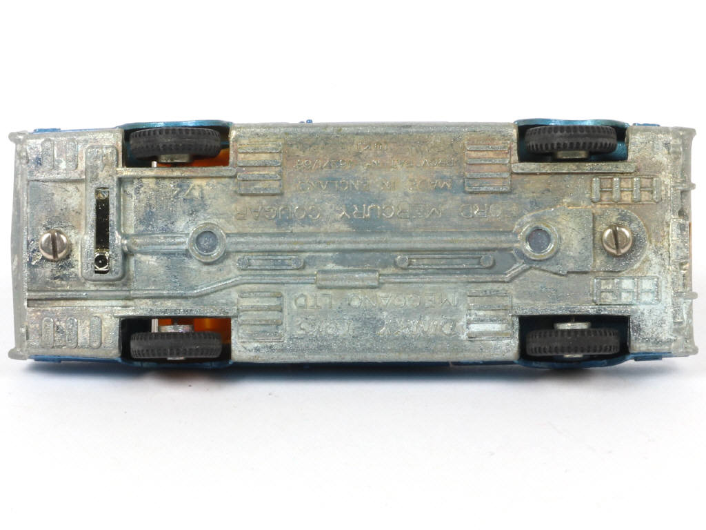 Lot 67 - DINKY TOYS (GB) (1)