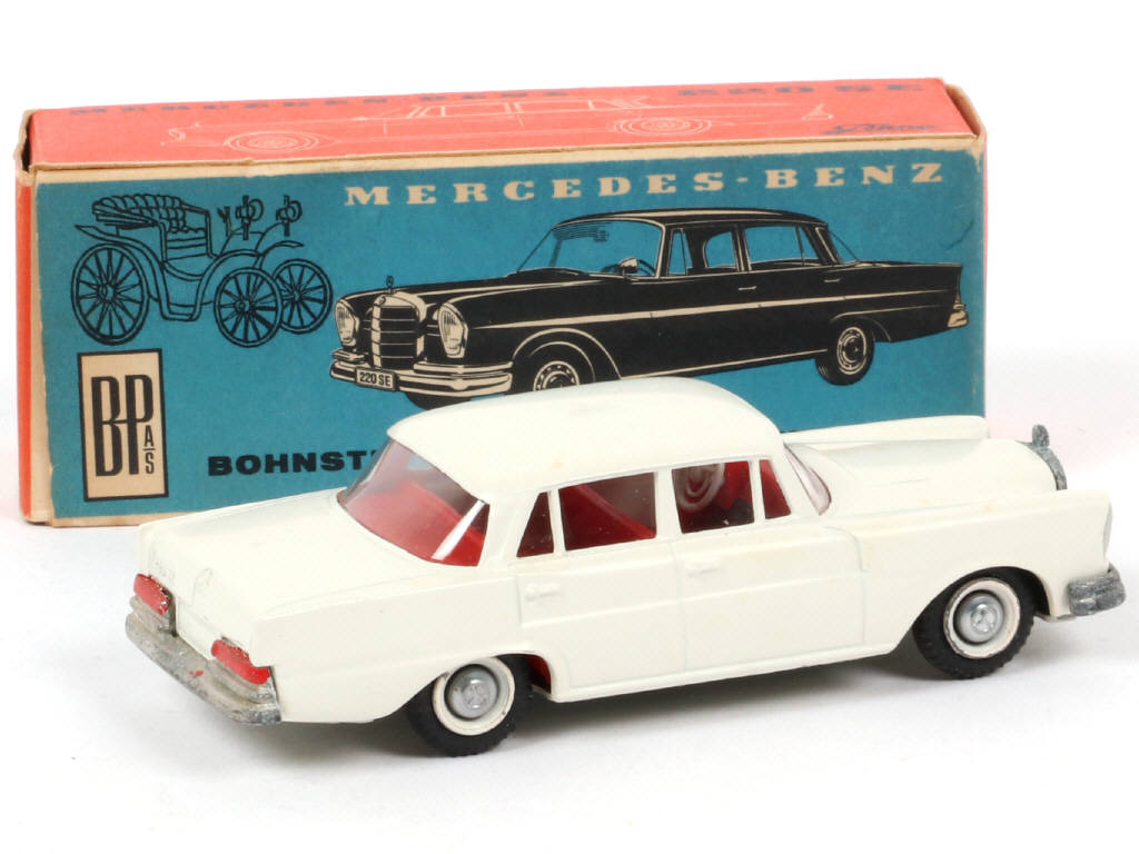 Lot 95 - TEKNO (DANEMARK) (1)