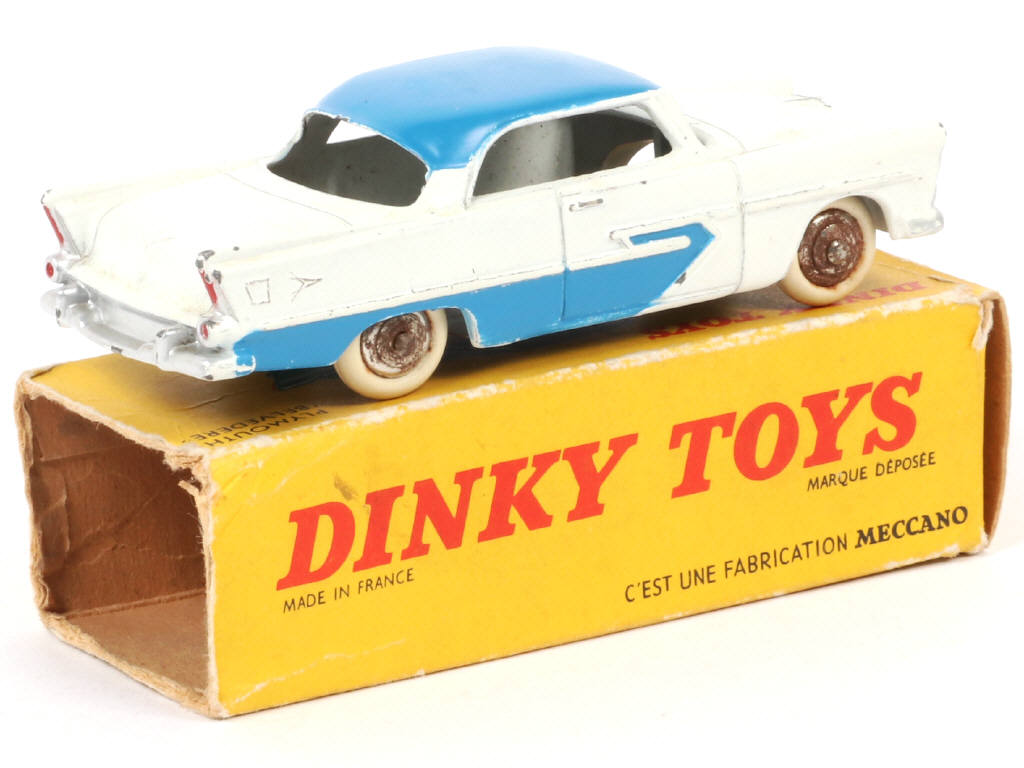 Lot 314 - DINKY TOYS (FRANCE) (1)