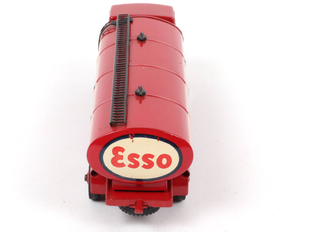 Lot 482 - DINKY TOYS (GB) (1)