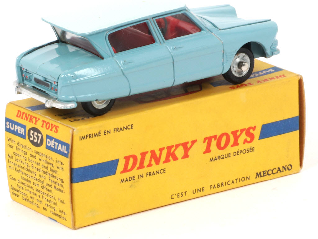 Lot 372 - DINKY TOYS (FRANCE) (1)