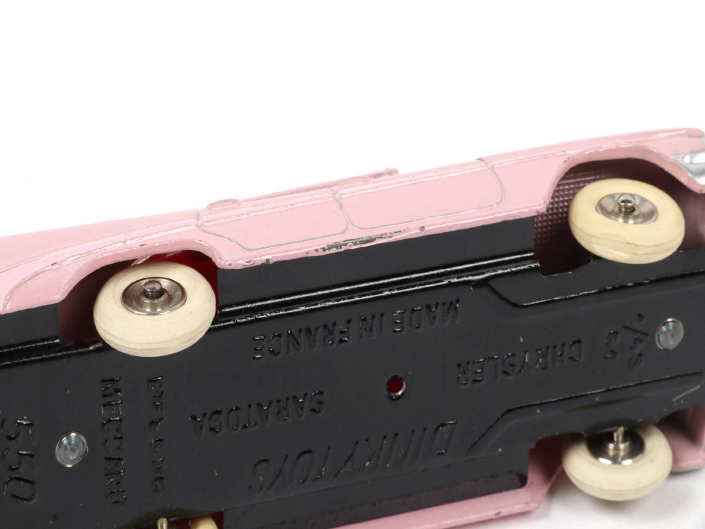 Lot 366 - DINKY TOYS (FRANCE) (1)