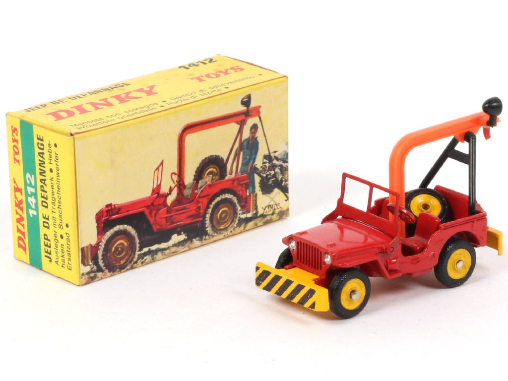 Lot 389 - DINKY TOYS (FRANCE) (1)