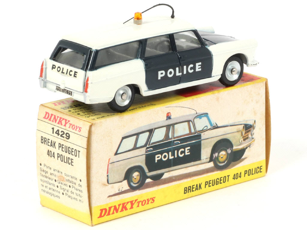 Lot 388 - DINKY TOYS (FRANCE) (1)