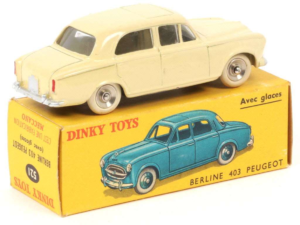 Lot 346 - DINKY TOYS (FRANCE) (1)