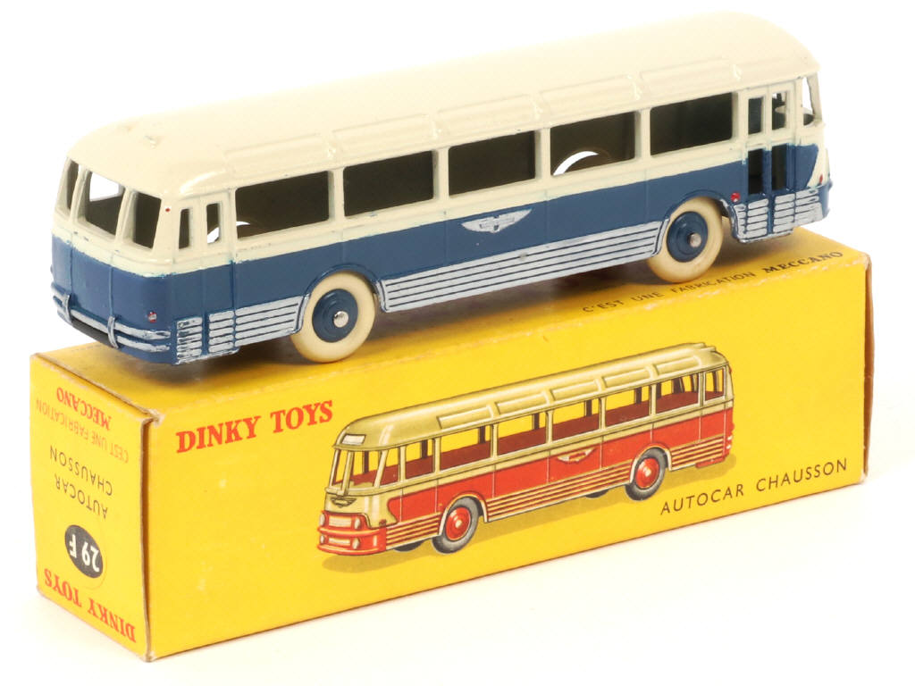 Lot 454 - DINKY TOYS (FRANCE) (1)