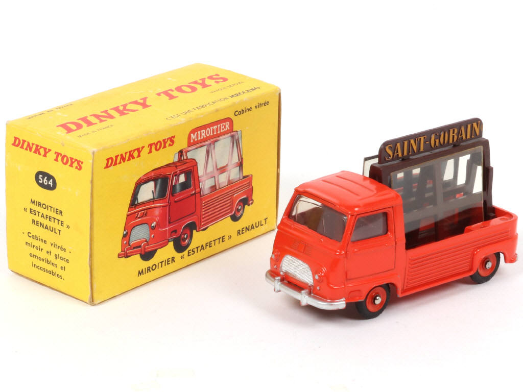 Lot 395 - DINKY TOYS (FRANCE) (1)