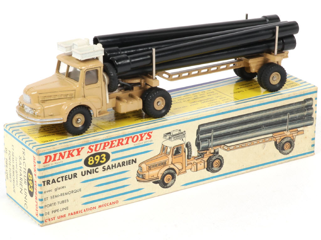 Lot 436 - DINKY TOYS (FRANCE) (1)