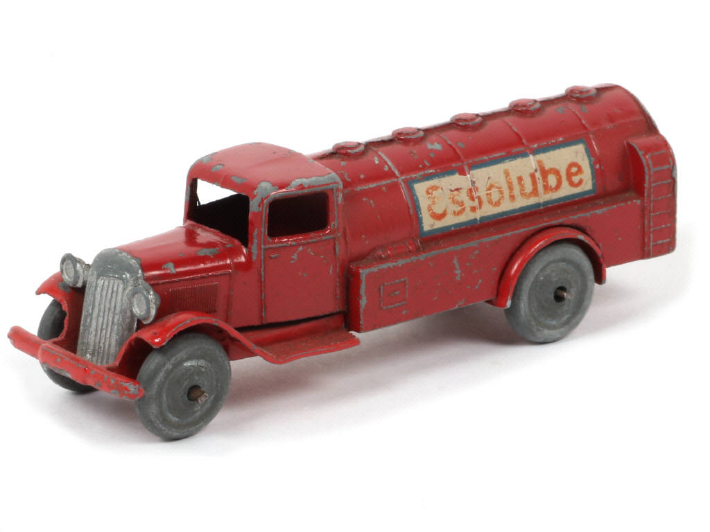 Lot 406 - DINKY TOYS (FRANCE) (1)