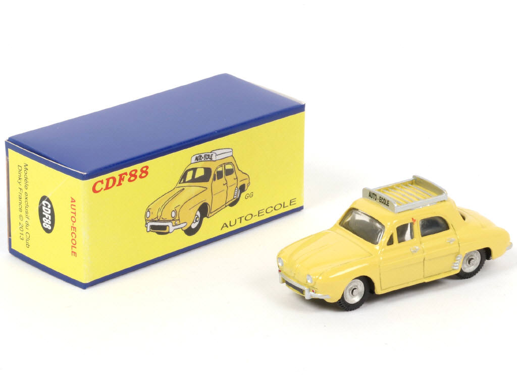 Lot 271 - CLUB DINKY FRANCE (1)