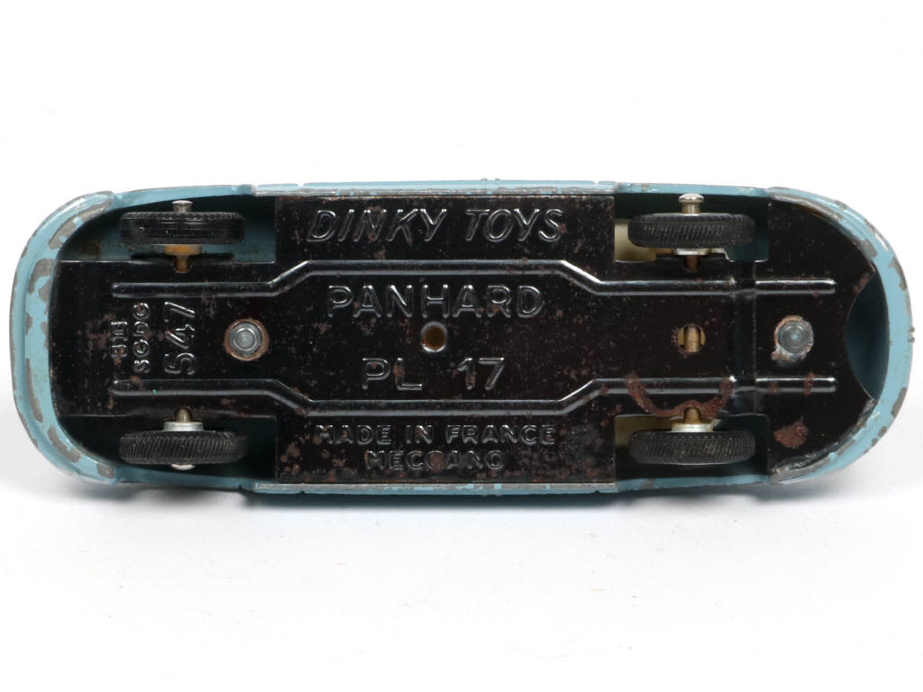 Lot 355 - DINKY TOYS (FRANCE) (1)