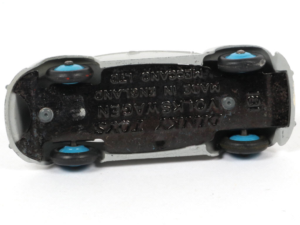 Lot 465 - DINKY TOYS (GB) (1)