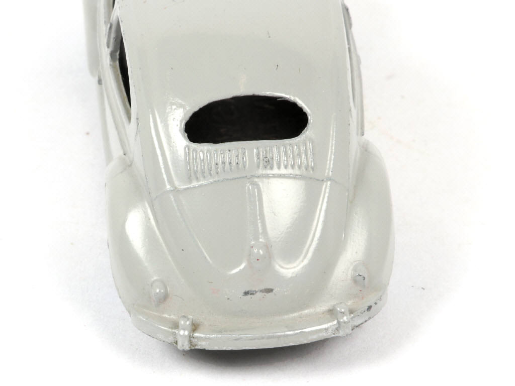 Lot 465 - DINKY TOYS (GB) (1)