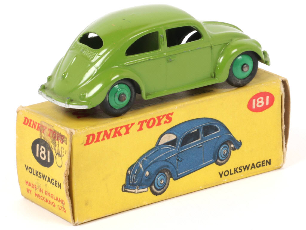 Lot 467 - DINKY TOYS (GB) (1)