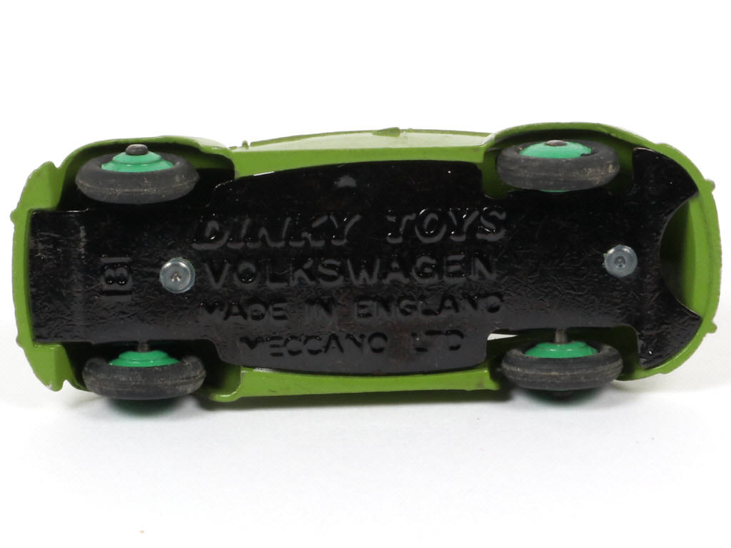 Lot 467 - DINKY TOYS (GB) (1)