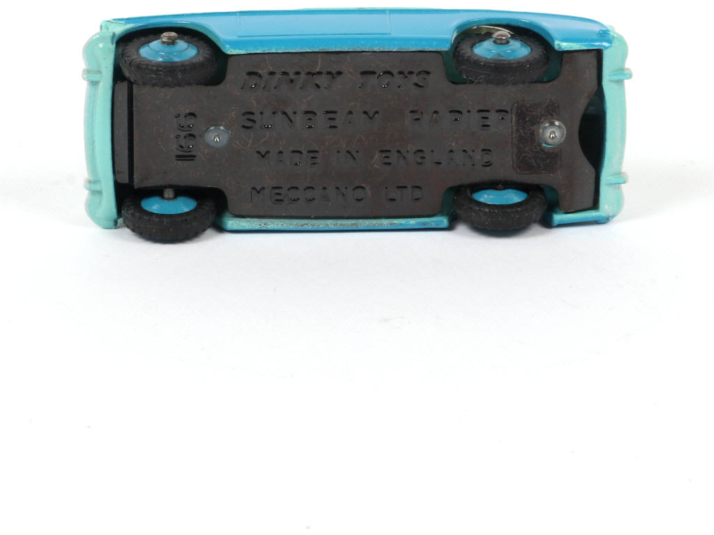 Lot 470 - DINKY TOYS (GB) (1)