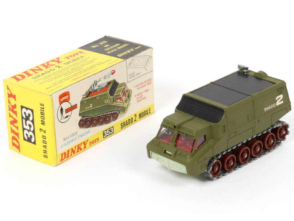 Lot 499 - DINKY TOYS (GB) (1)