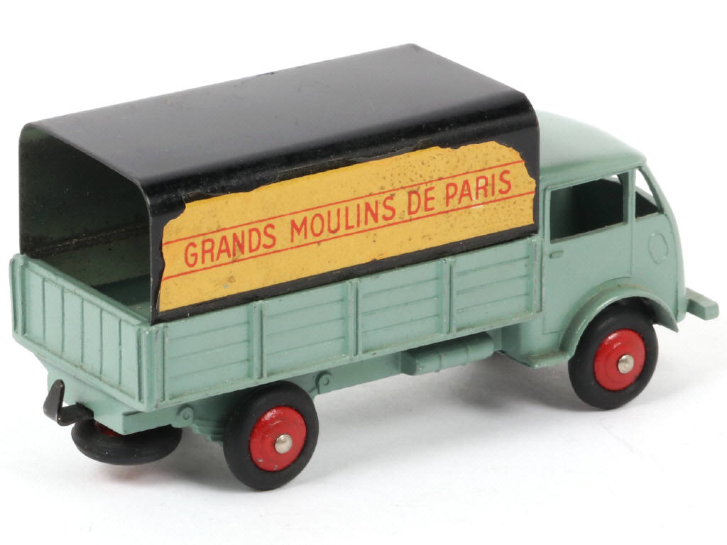 Lot 410 - DINKY TOYS (FRANCE) (1)